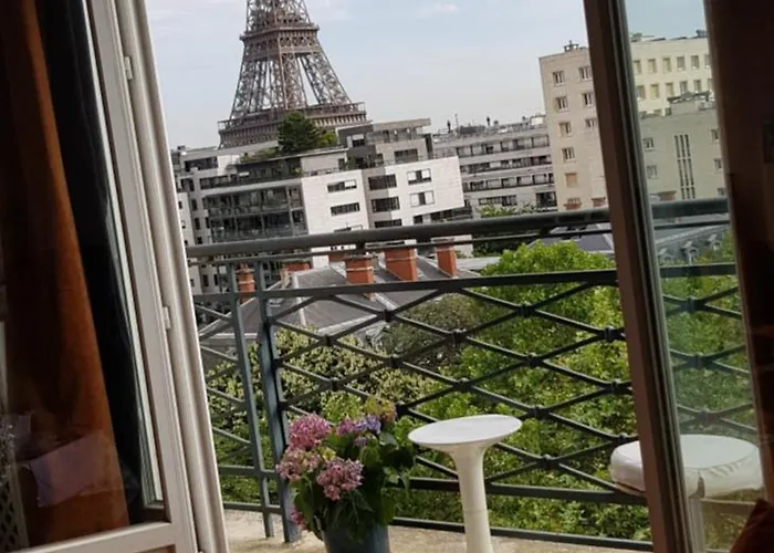 Apartment Vue Tour Eiffel Paris